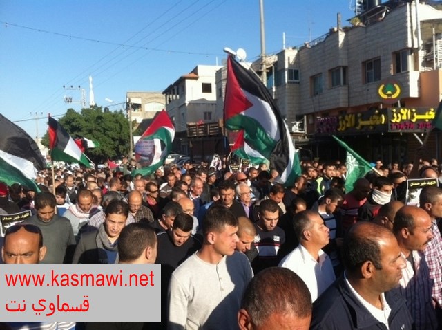 كفركنا : الآلاف يشاركون في  مسيرة الغضب إحتجاجًا على قتل الشهيد خير حمدان رميًا برصاص الشرطة